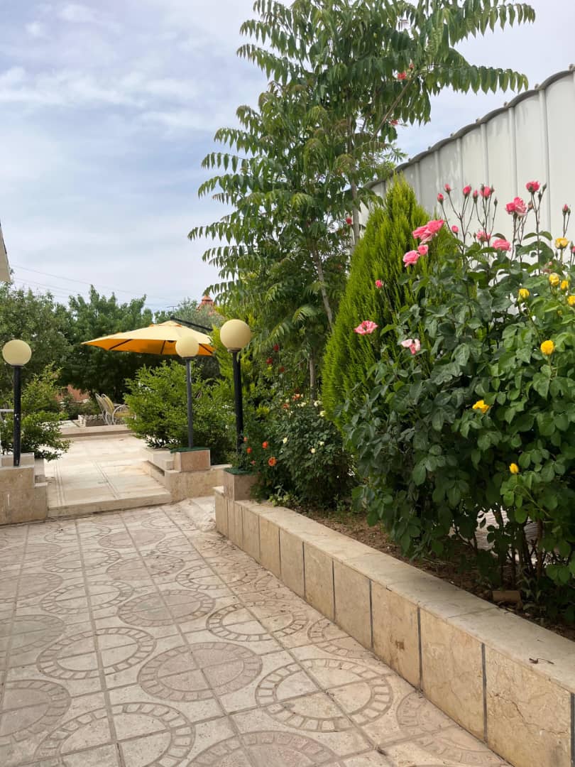 باغ کیارش دهقان
